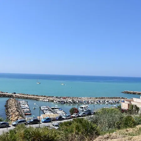 Giorgia Tatil Evi